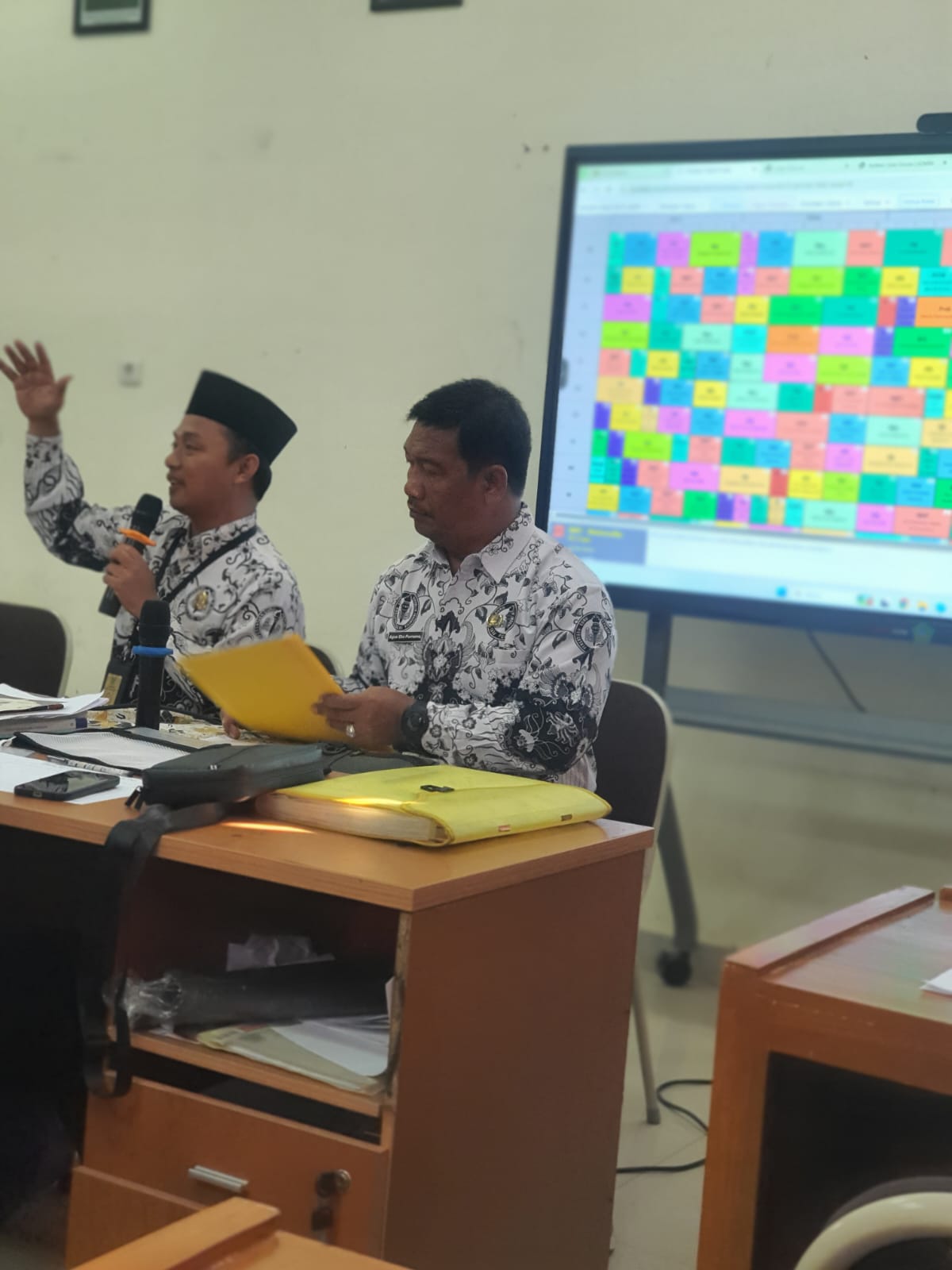 Dokumentasi HARI BELAJAR GURU